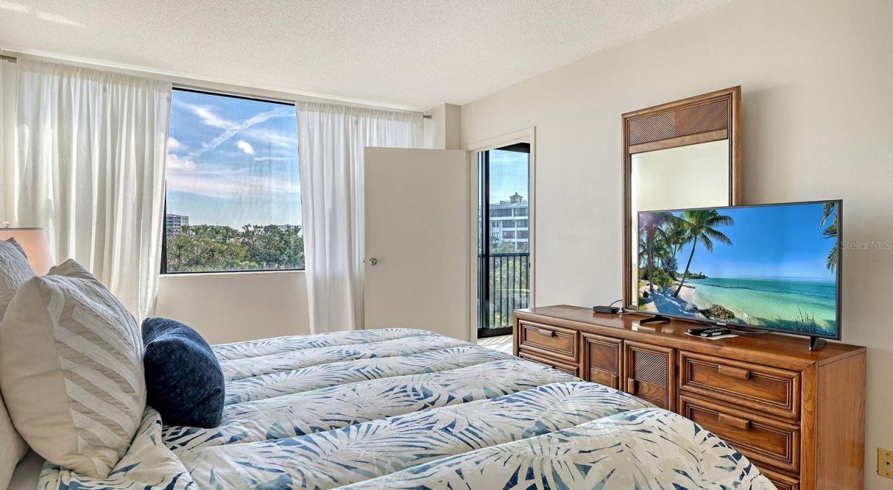 5855 Midnight Pass Road, Unit 404, Sarasota, FL 34242 Photo
