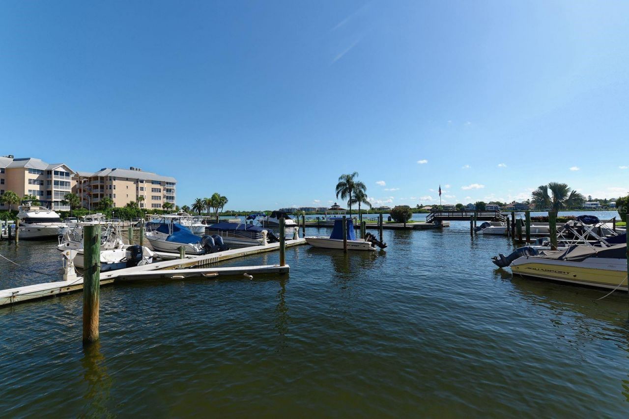 5855 Midnight Pass Road, Unit 404, Sarasota, FL 34242 Photo