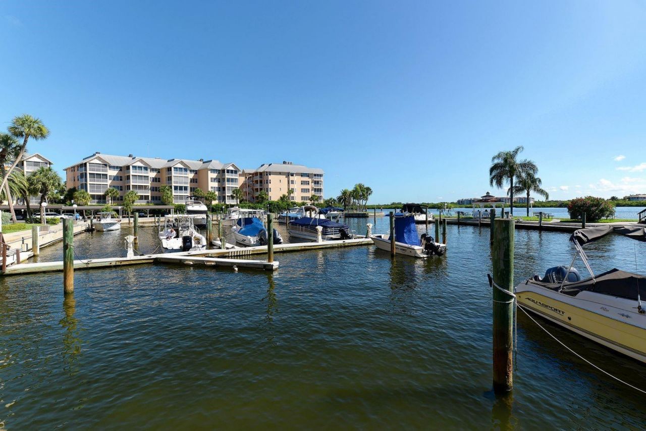 5855 Midnight Pass Road, Unit 404, Sarasota, FL 34242 Photo