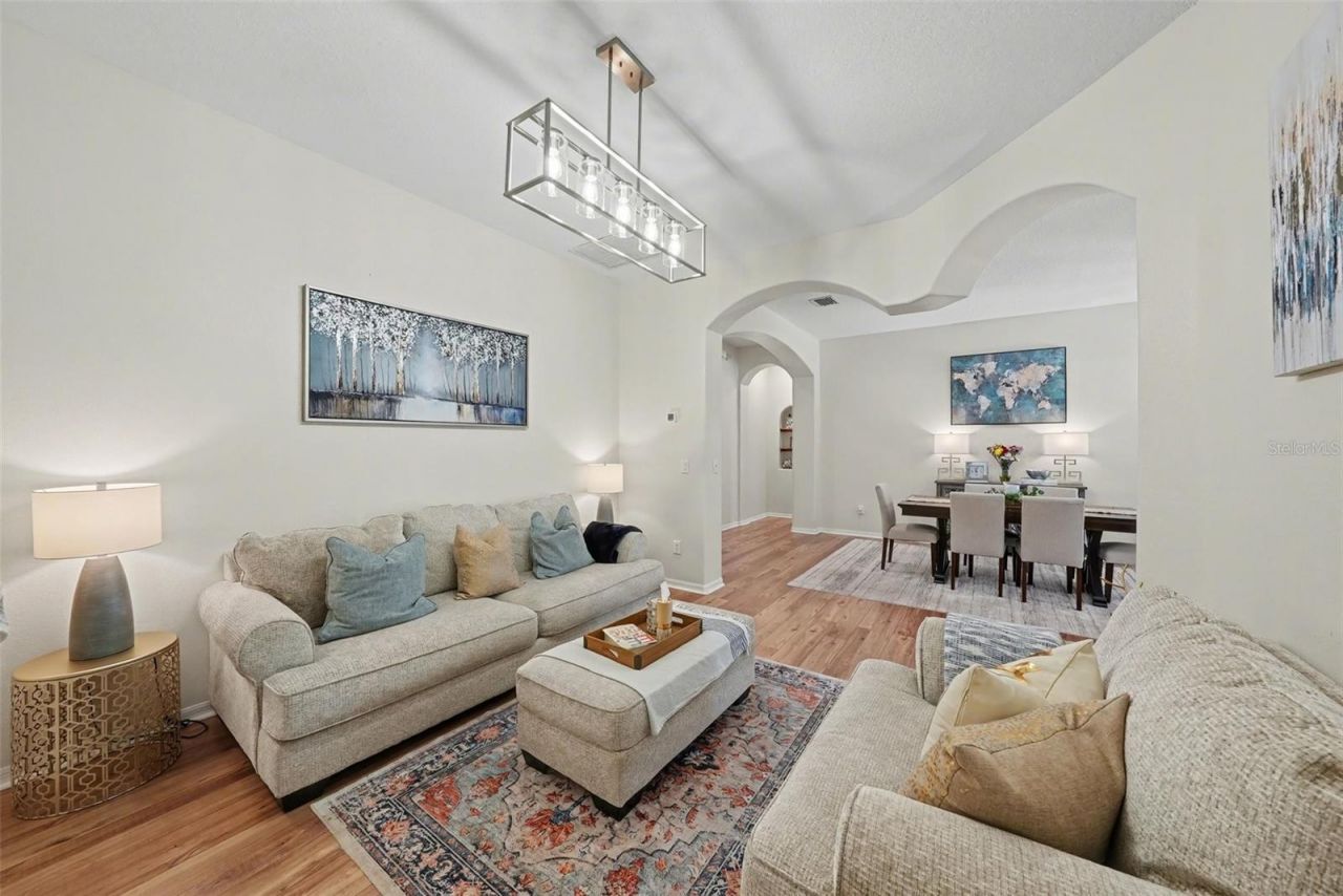 1310 Oxbridge Drive, Lutz, FL 33549 Photo