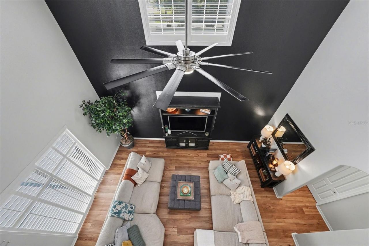 1310 Oxbridge Drive, Lutz, FL 33549 Photo