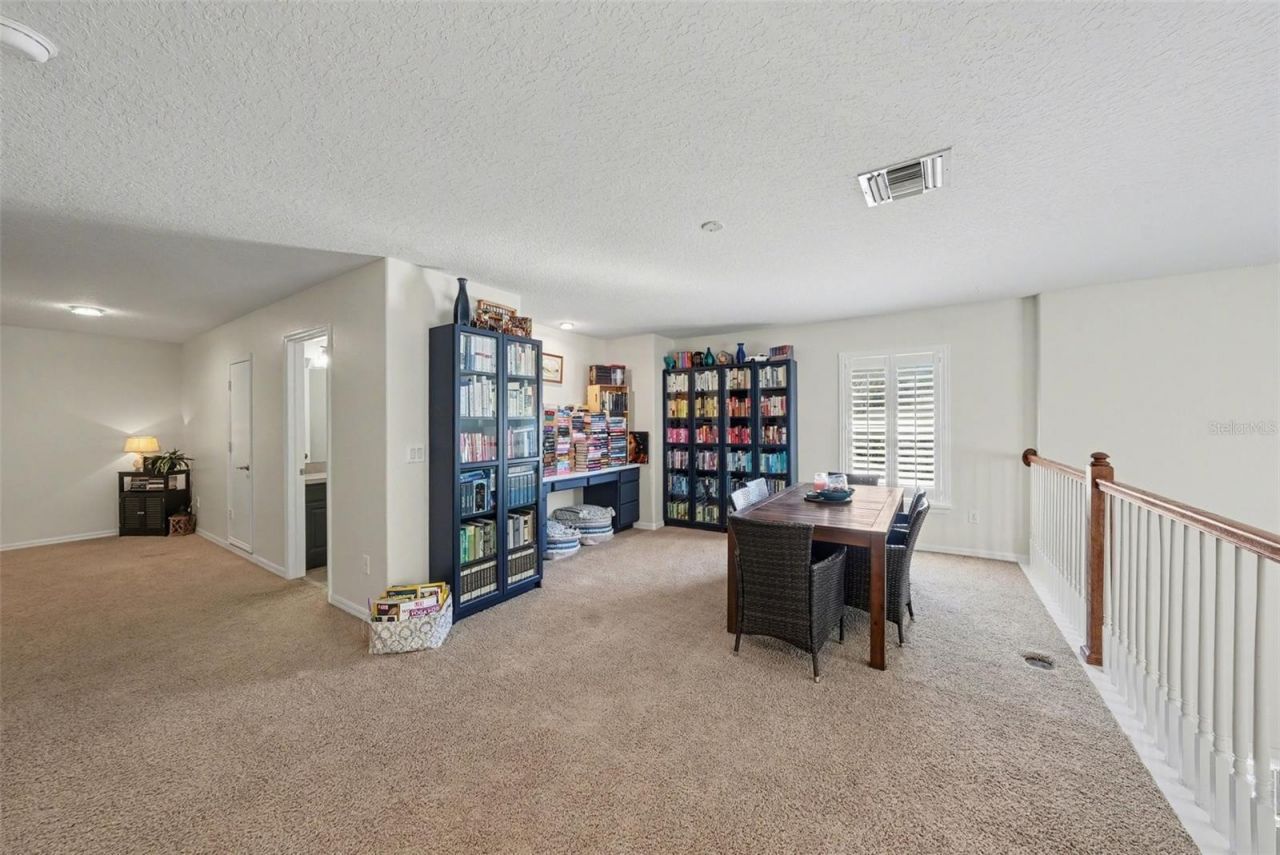 1310 Oxbridge Drive, Lutz, FL 33549 Photo