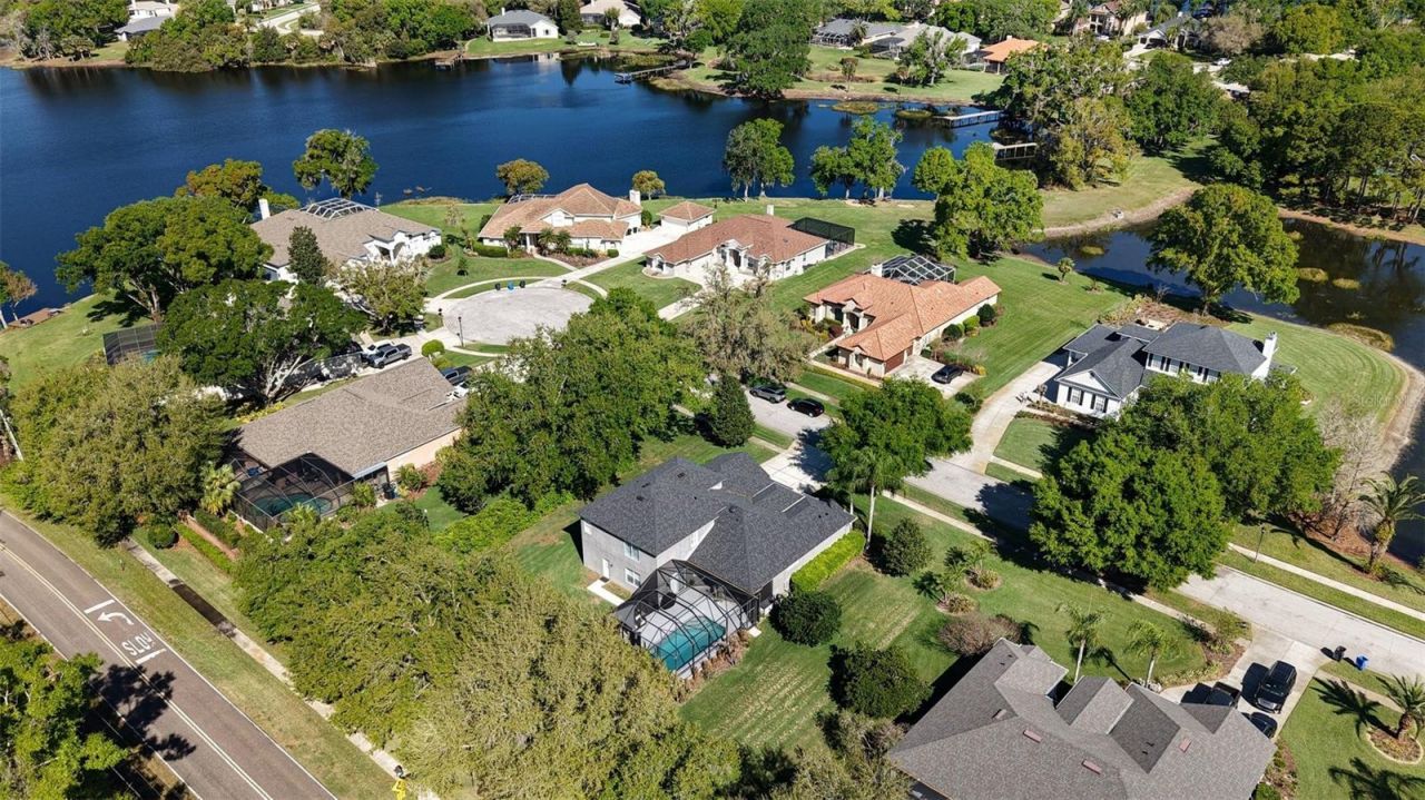 1310 Oxbridge Drive, Lutz, FL 33549 Photo