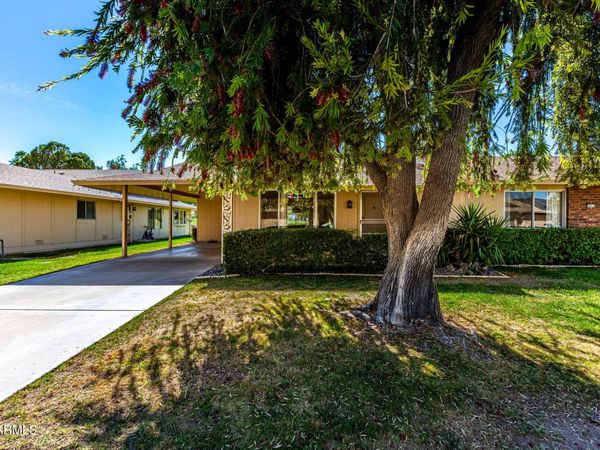 18218 N 99TH Drive, Sun City, AZ 85373