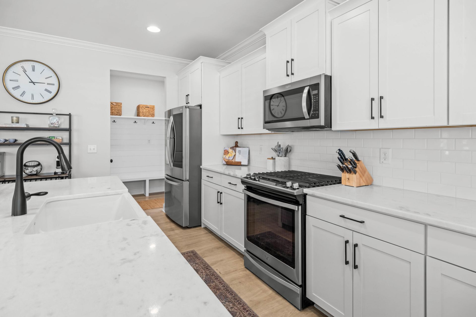 1073 Oak Bluff Avenue Photo 14
