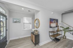 1073 Oak Bluff Avenue photo 4