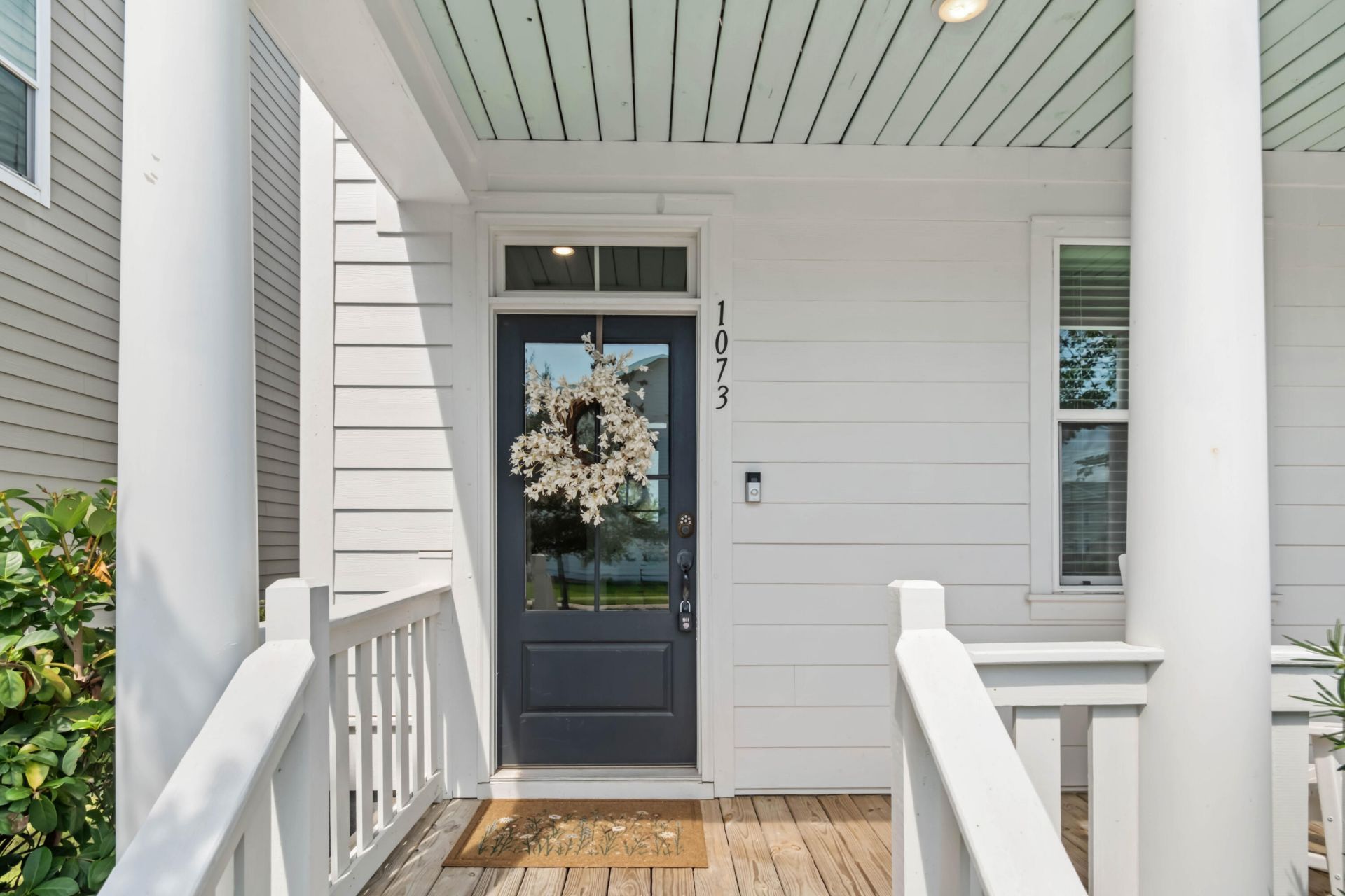 1073 Oak Bluff Avenue Photo 4