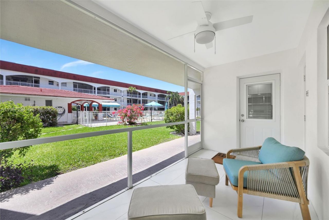 580 Egret Dr, Unit 122, Hallandale Beach, FL 33009 Photo