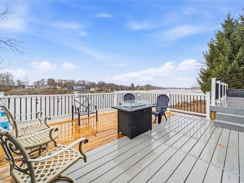 1501 Morning Star Drive, Roaming Shores, OH 44084 Photo 11