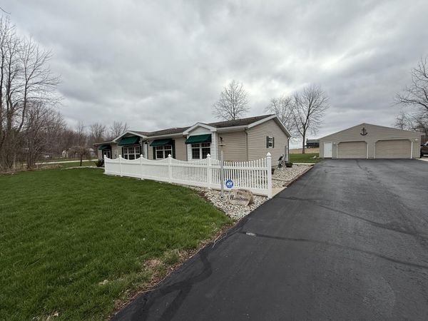 10526 Mercer Auglaize Co Lin Road, Saint Marys, OH 45885