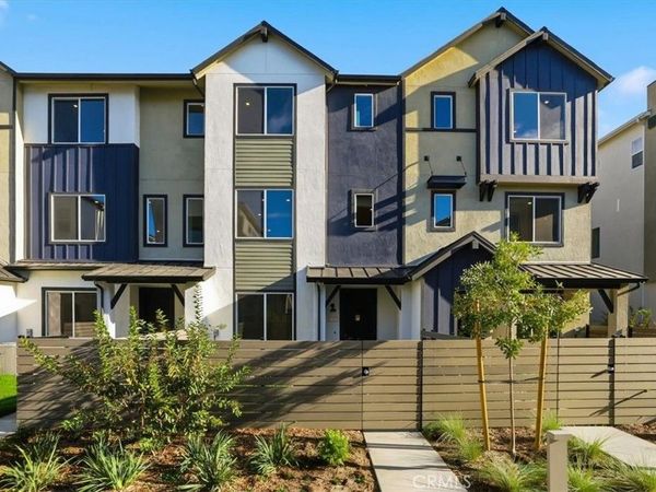 27323 Seven Oaks Lane, Valencia, CA 91381