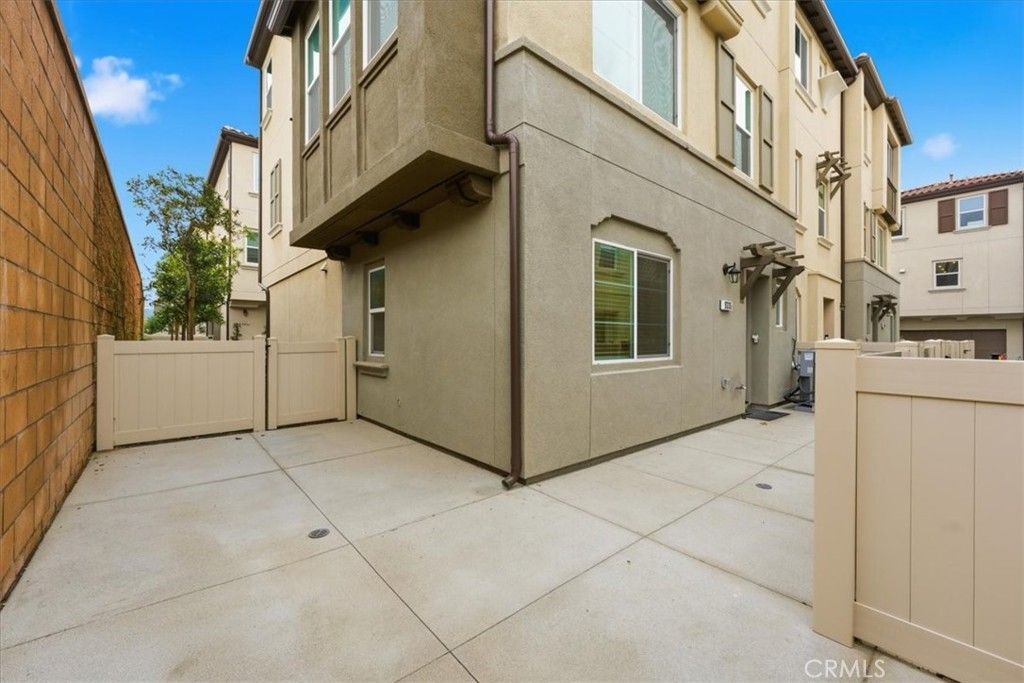 9335 Via Azul, Pico Rivera, CA 90660 Main Photo