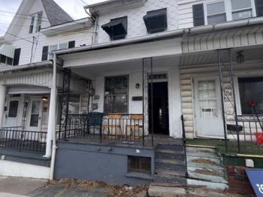 104 N POPLAR STREET, COAL TOWNSHIP, PA 17866