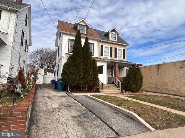 17 WALNUT STREET, CLIFTON HEIGHTS, PA 19018