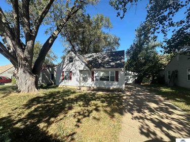 404 W 30th Avenue, Bellevue, NE 68005