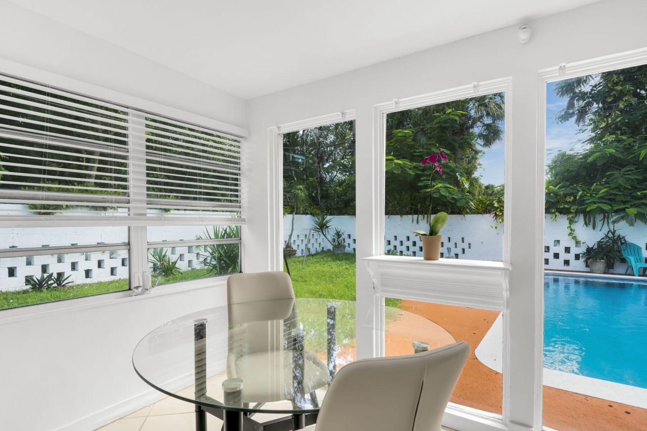 842 SW 11th Court, Fort Lauderdale, FL 33315 Photo