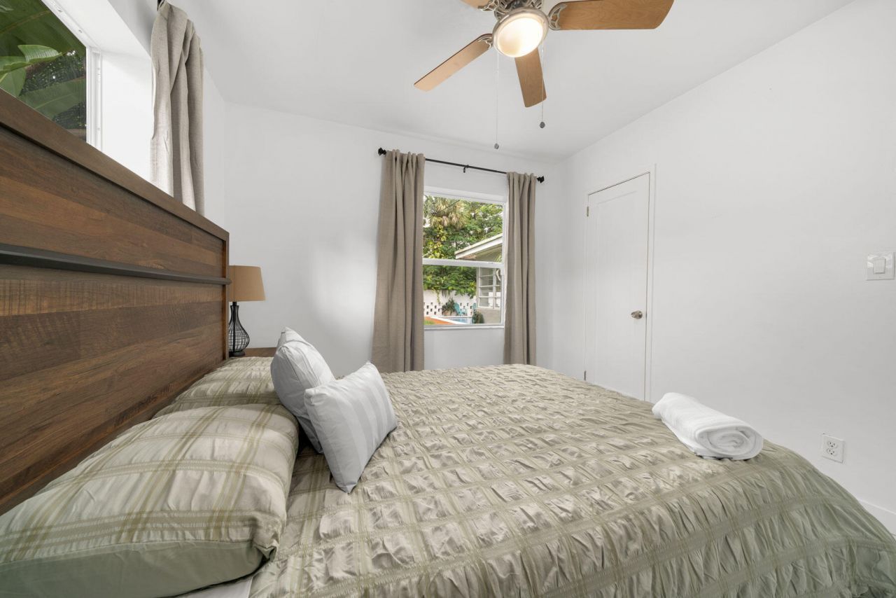 842 SW 11th Court, Fort Lauderdale, FL 33315 Photo