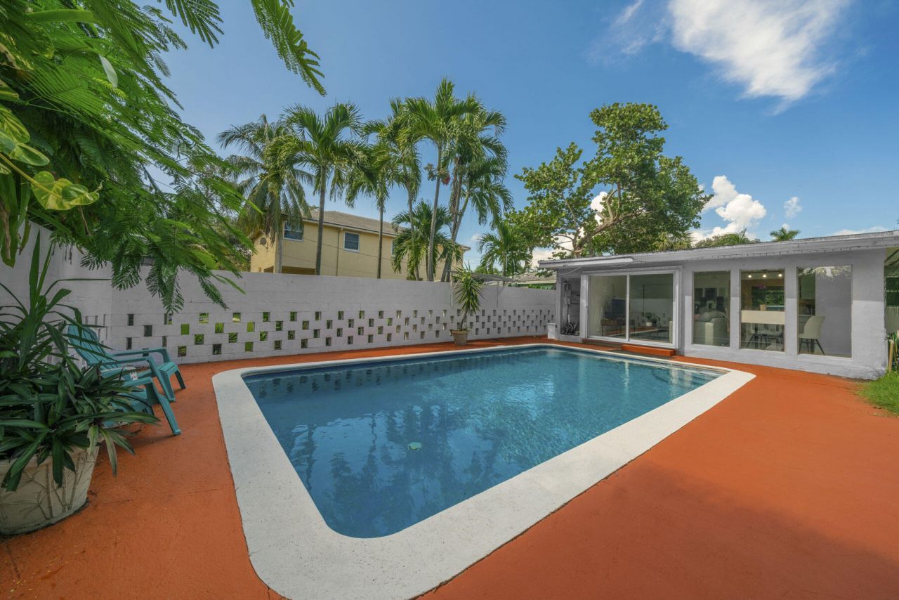 842 SW 11th Court, Fort Lauderdale, FL 33315 Photo