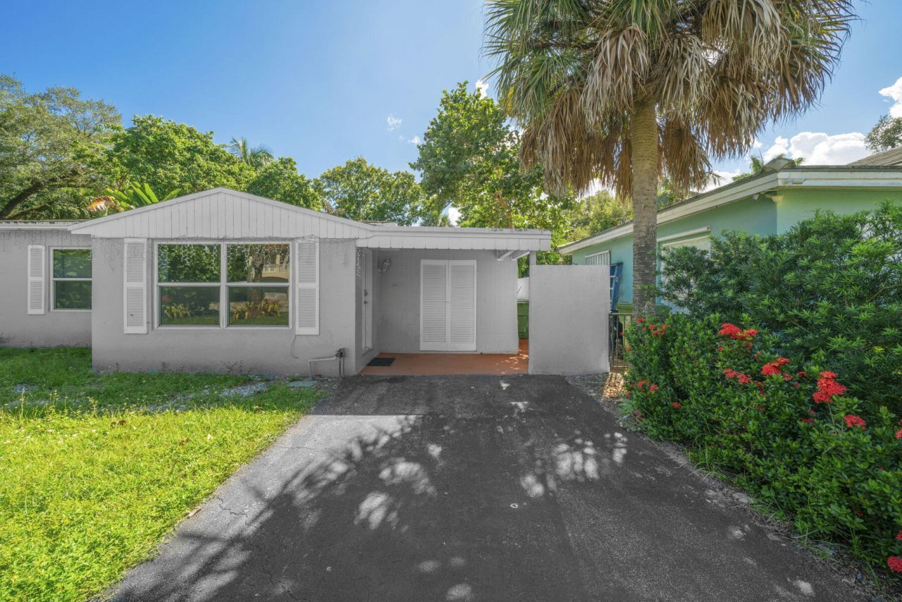 842 SW 11th Court, Fort Lauderdale, FL 33315 Photo