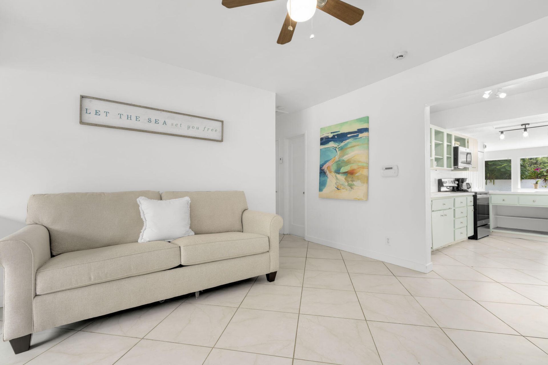 842 SW 11th Court, Fort Lauderdale, FL 33315 Photo