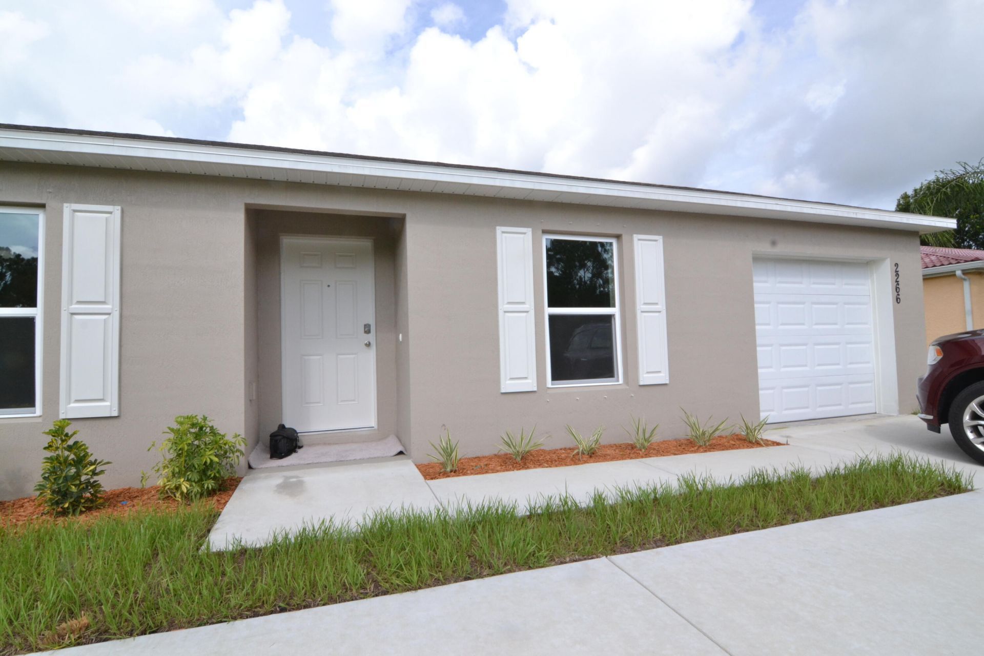 2266 SW Cameo Boulevard, Port Saint Lucie, FL 34953 Photo