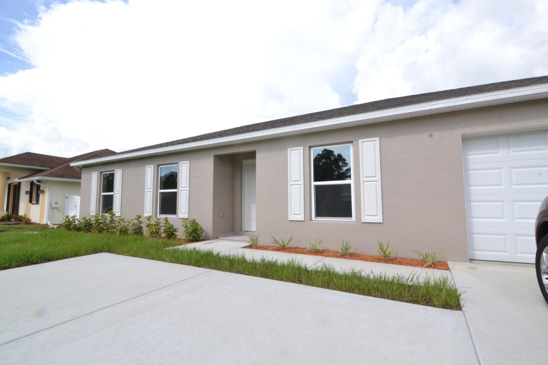 2266 SW Cameo Boulevard, Port Saint Lucie, FL 34953 Photo
