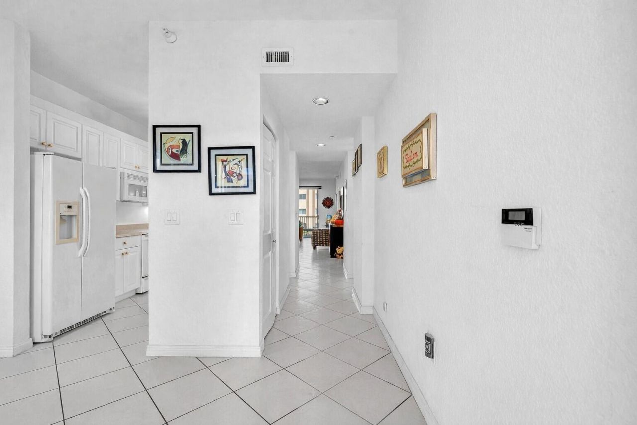 7623 Southampton Terrace, Unit 211, Tamarac, FL 33321 Photo