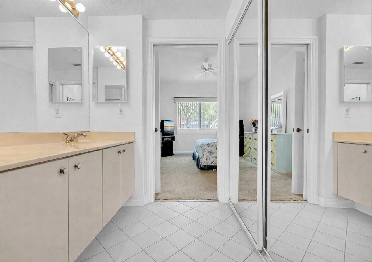 7623 Southampton Terrace, Unit 211, Tamarac, FL 33321 Photo