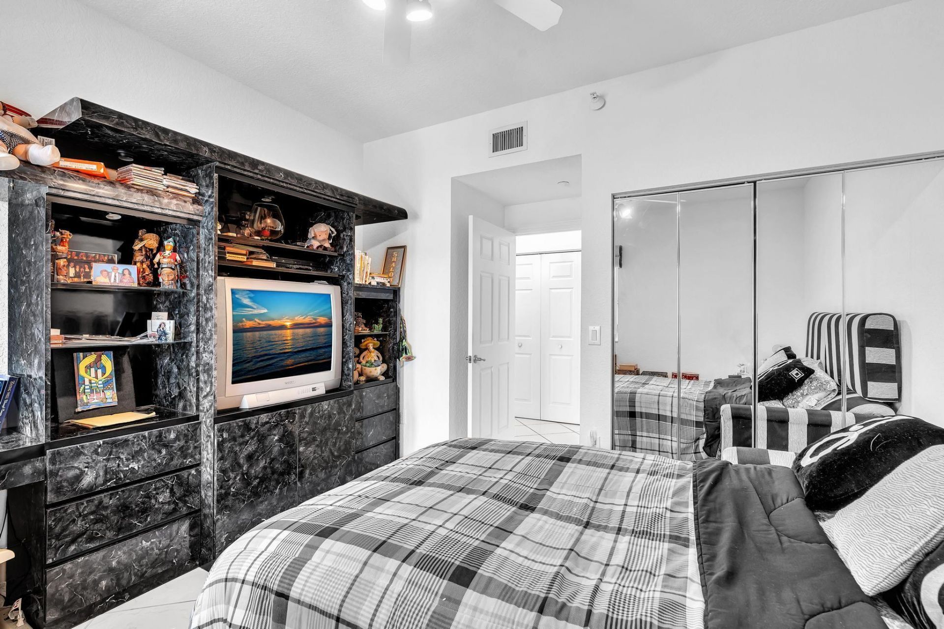 7623 Southampton Terrace, Unit 211, Tamarac, FL 33321 Photo