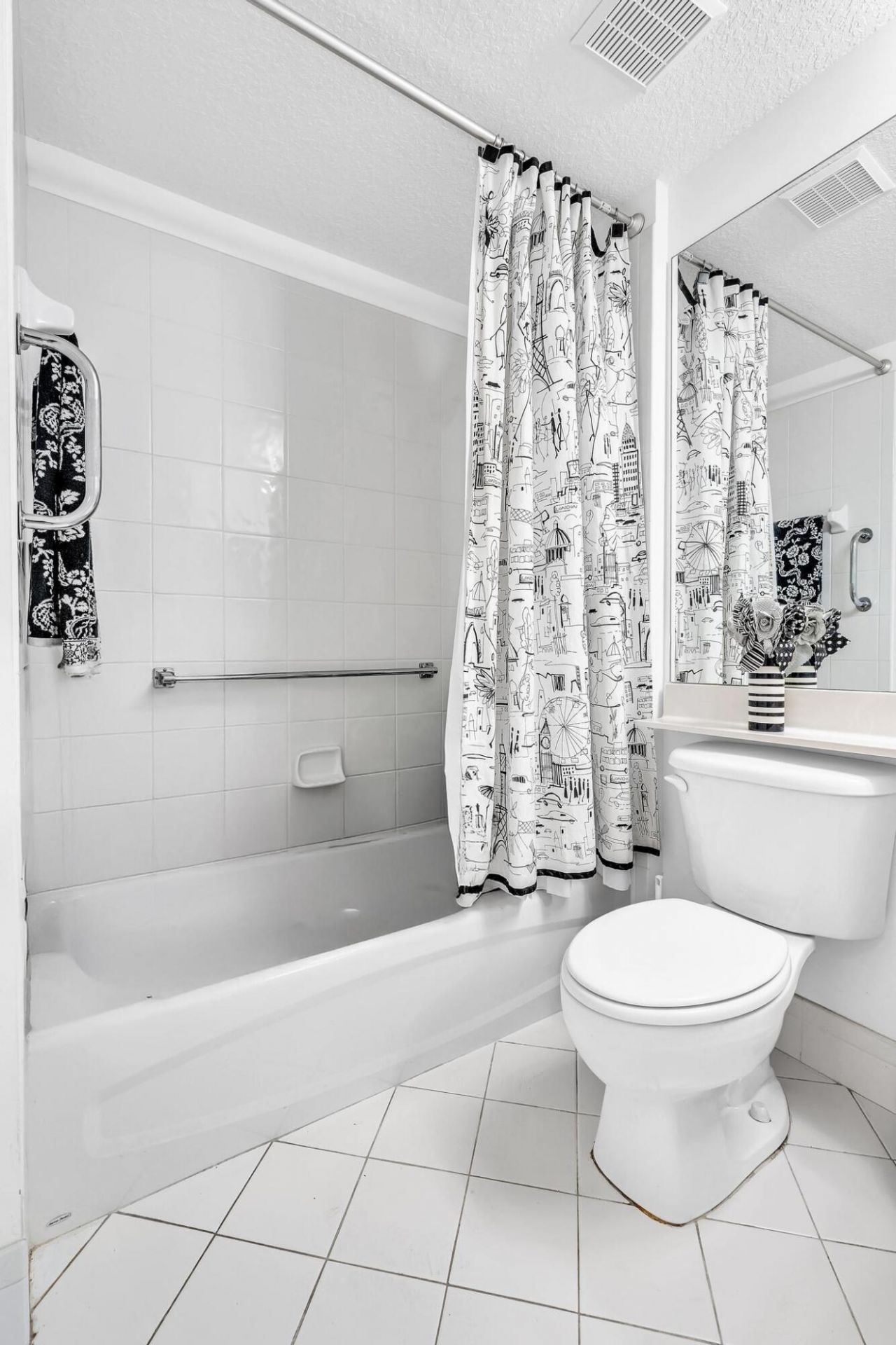 7623 Southampton Terrace, Unit 211, Tamarac, FL 33321 Photo