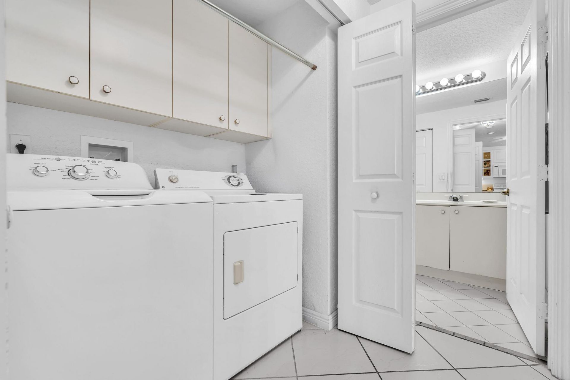 7623 Southampton Terrace, Unit 211, Tamarac, FL 33321 Photo