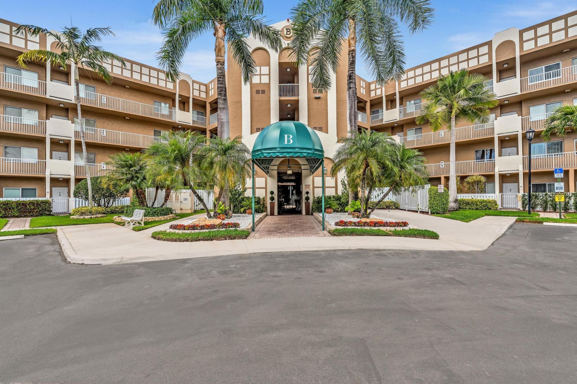 7623 Southampton Terrace, Unit 211, Tamarac, FL 33321 Photo