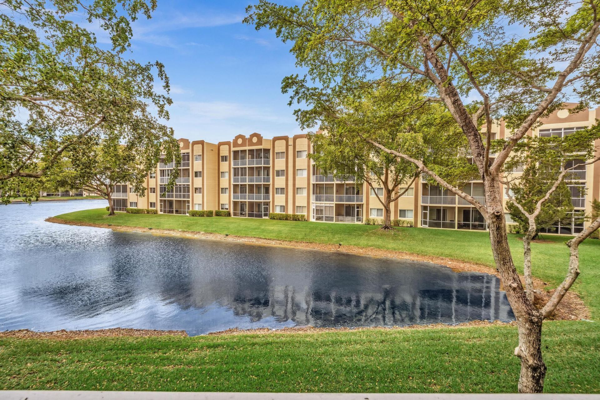 7623 Southampton Terrace, Unit 211, Tamarac, FL 33321 Photo