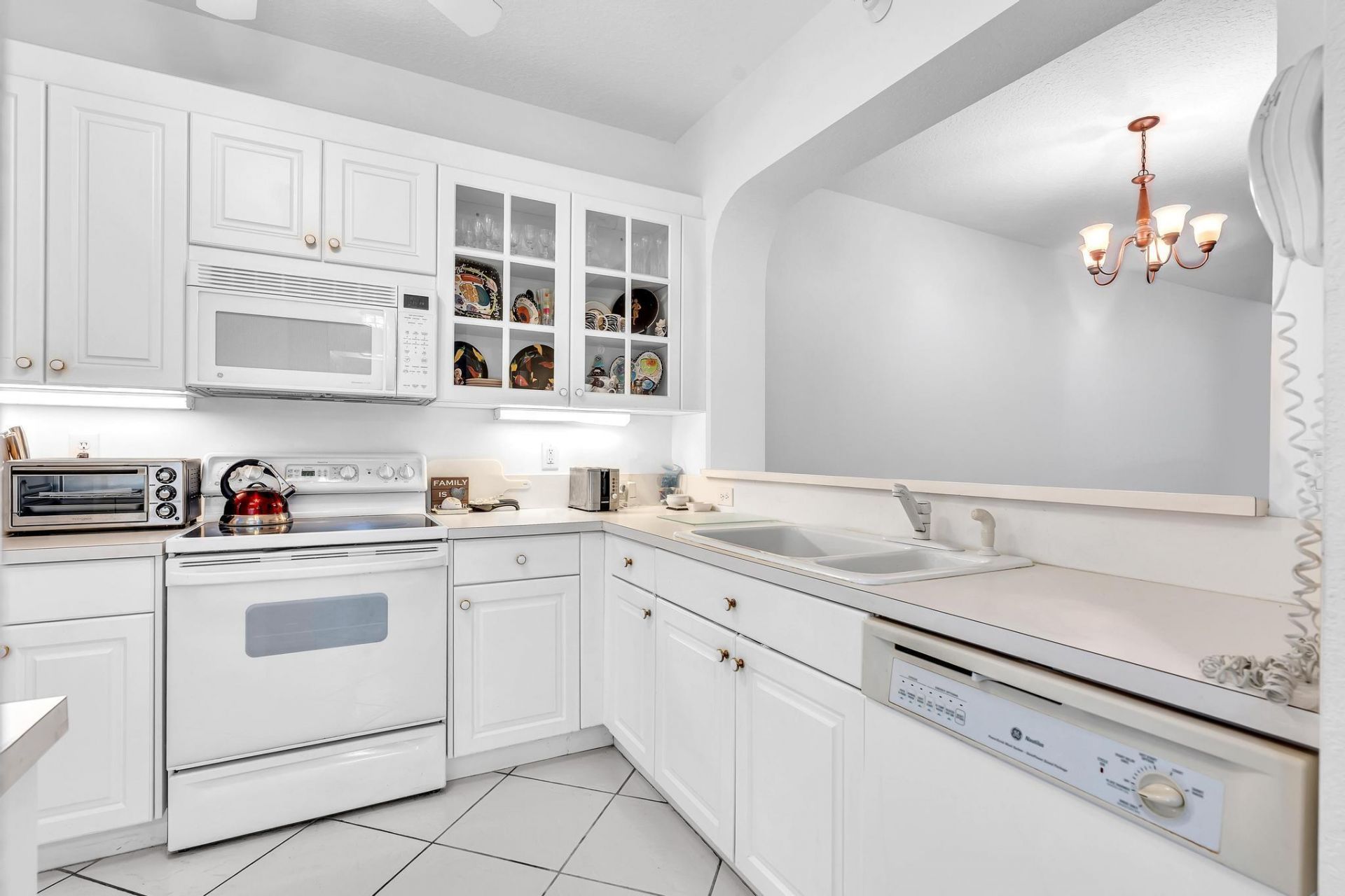 7623 Southampton Terrace, Unit 211, Tamarac, FL 33321 Photo