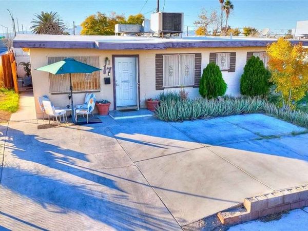 17 Princeton Street, Las Vegas, NV 89107