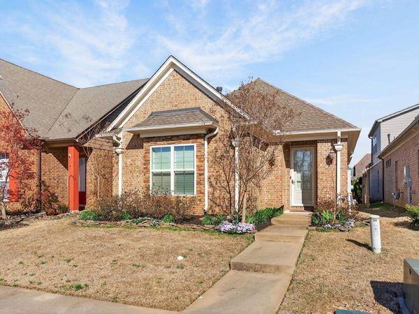 250 CHEROKEE CIR, Oakland, TN 38060