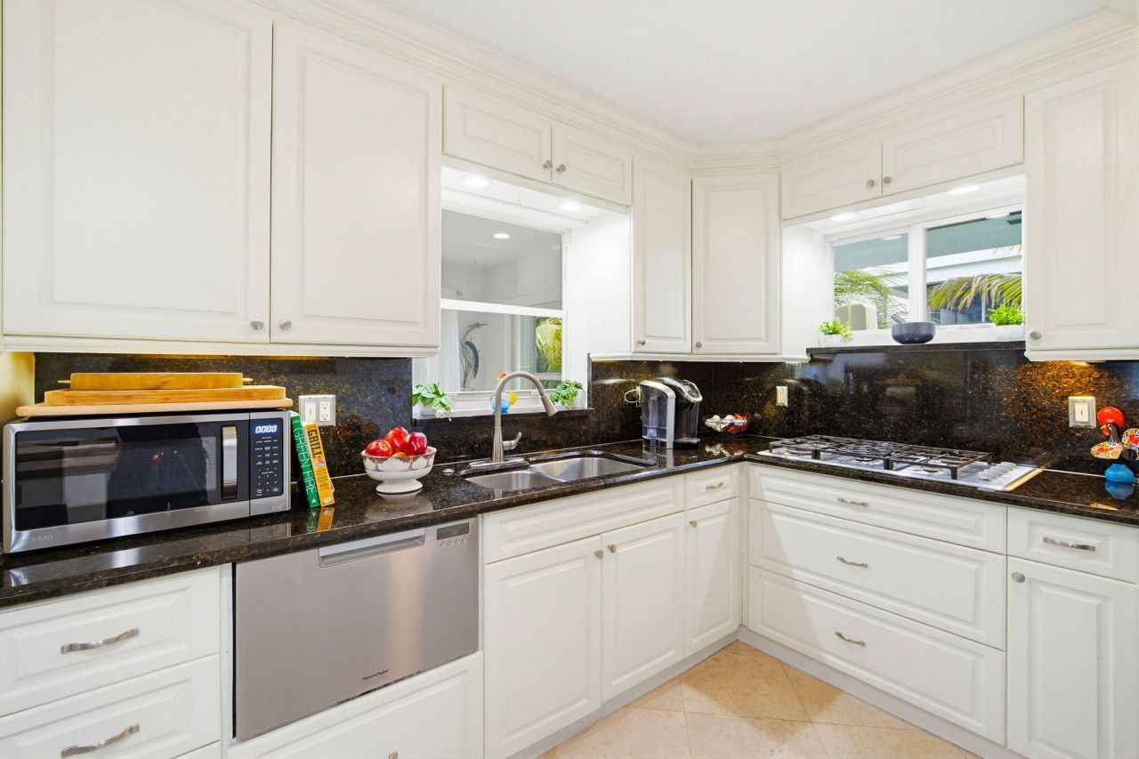 29653 Saratoga Avenue, Big Pine Key, FL 33043 Photo