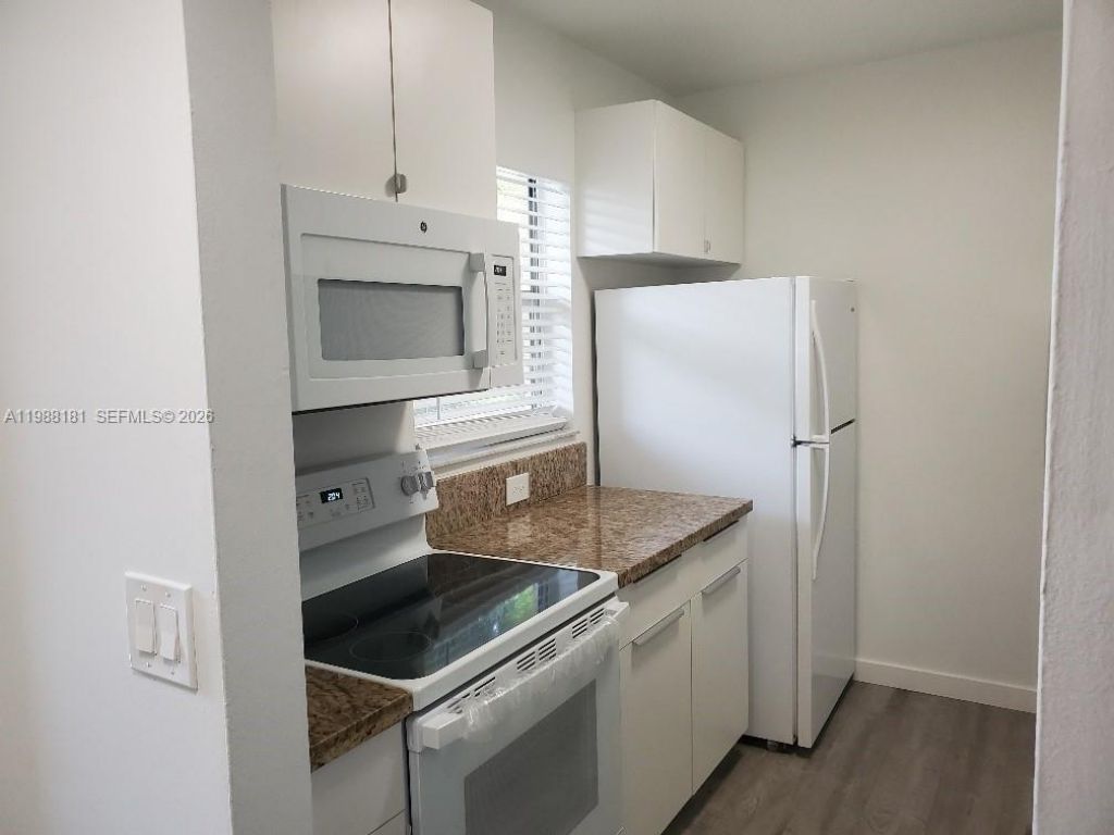 3238 NW 102nd Ter , Unit 208-F, Coral Springs, FL 33065 Photo