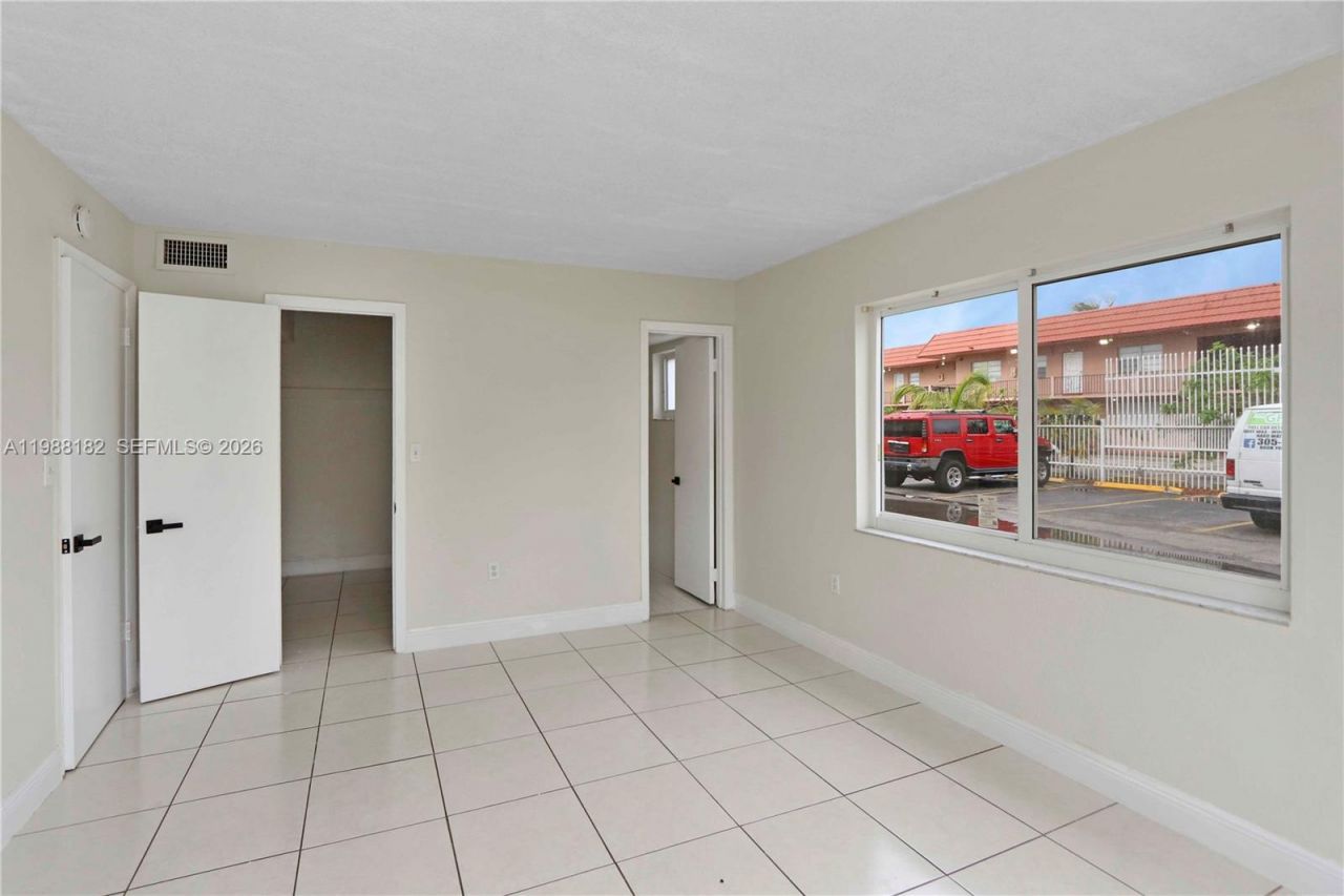 505 NW 177th St , Unit 126, Miami Gardens, FL 33169 Photo