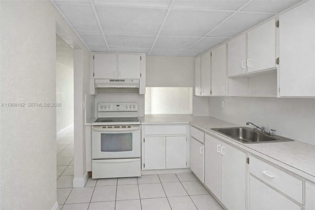 505 NW 177th St , Unit 126, Miami Gardens, FL 33169 Photo
