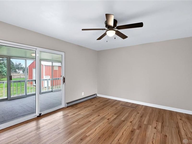 543 W Krepps Road, Spring Valley Township, OH 45385 Photo 8