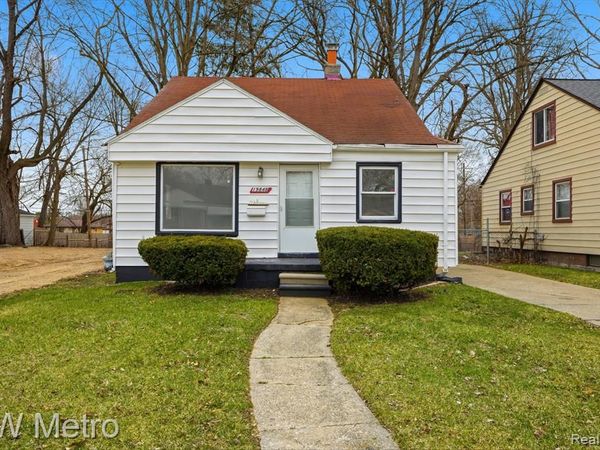 19848 Winston Street, Detroit, MI 48219