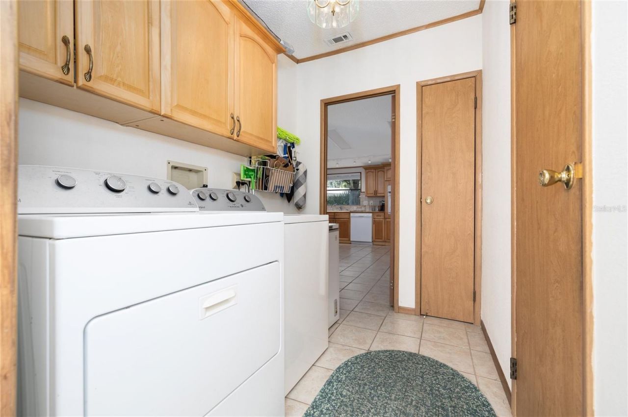 412 Schooner Avenue, Edgewater, FL 32141 Photo