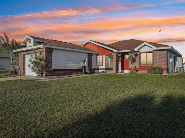 118 PINEWOOD CIRCLE, KISSIMMEE, FL 34743