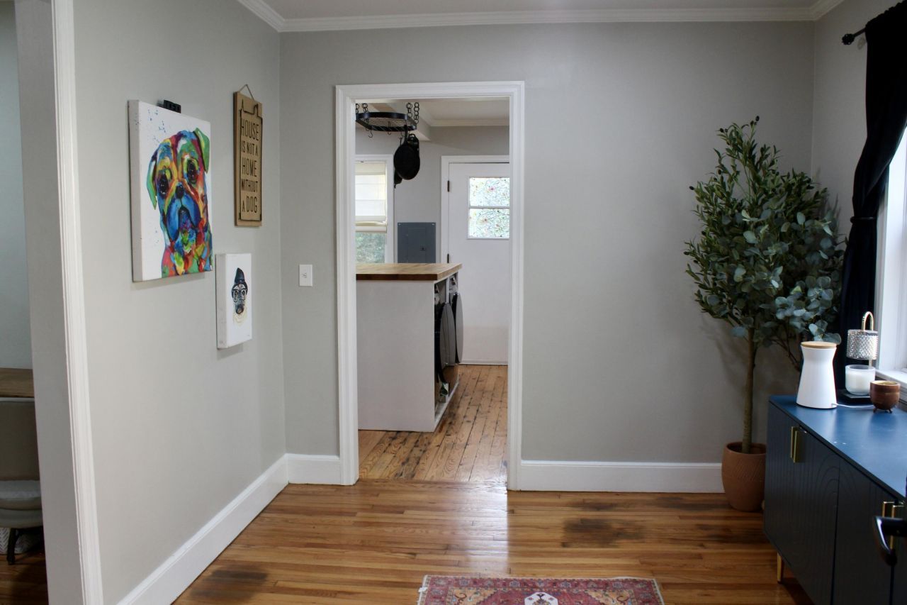 460 Hampton Street Photo 4