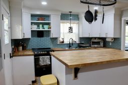 460 Hampton Street photo 4