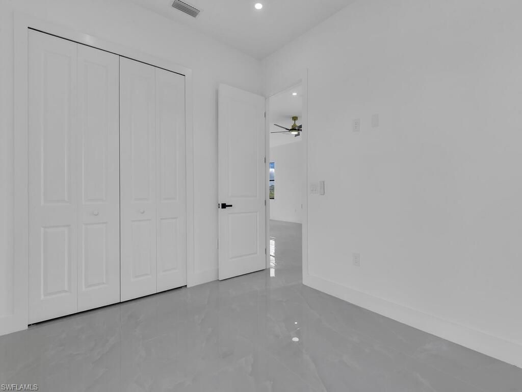 380 Cratsley Ave S, Lehigh Acres, FL 33974 Photo