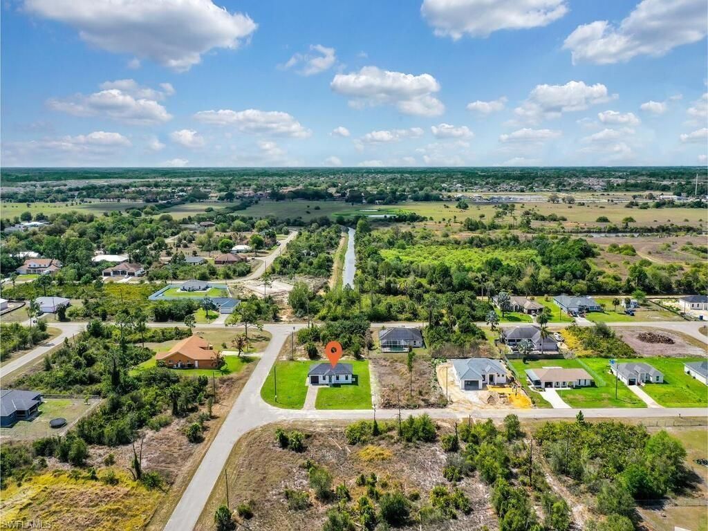 380 Cratsley Ave S, Lehigh Acres, FL 33974 Photo