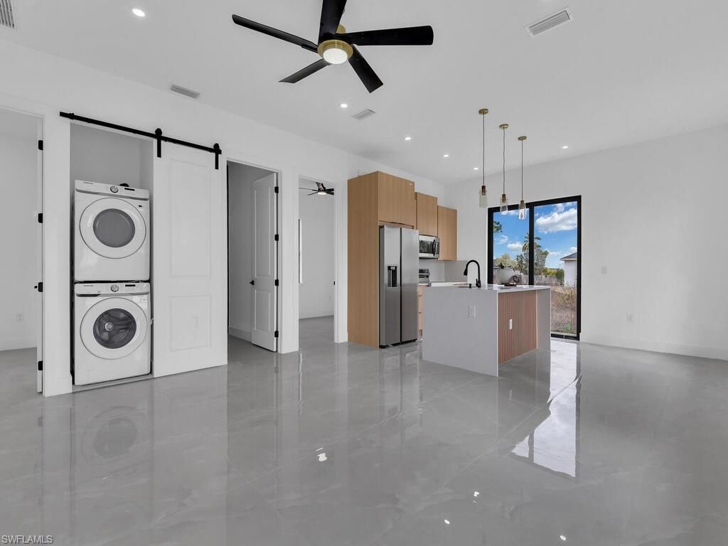 380 Cratsley Ave S, Lehigh Acres, FL 33974 Photo