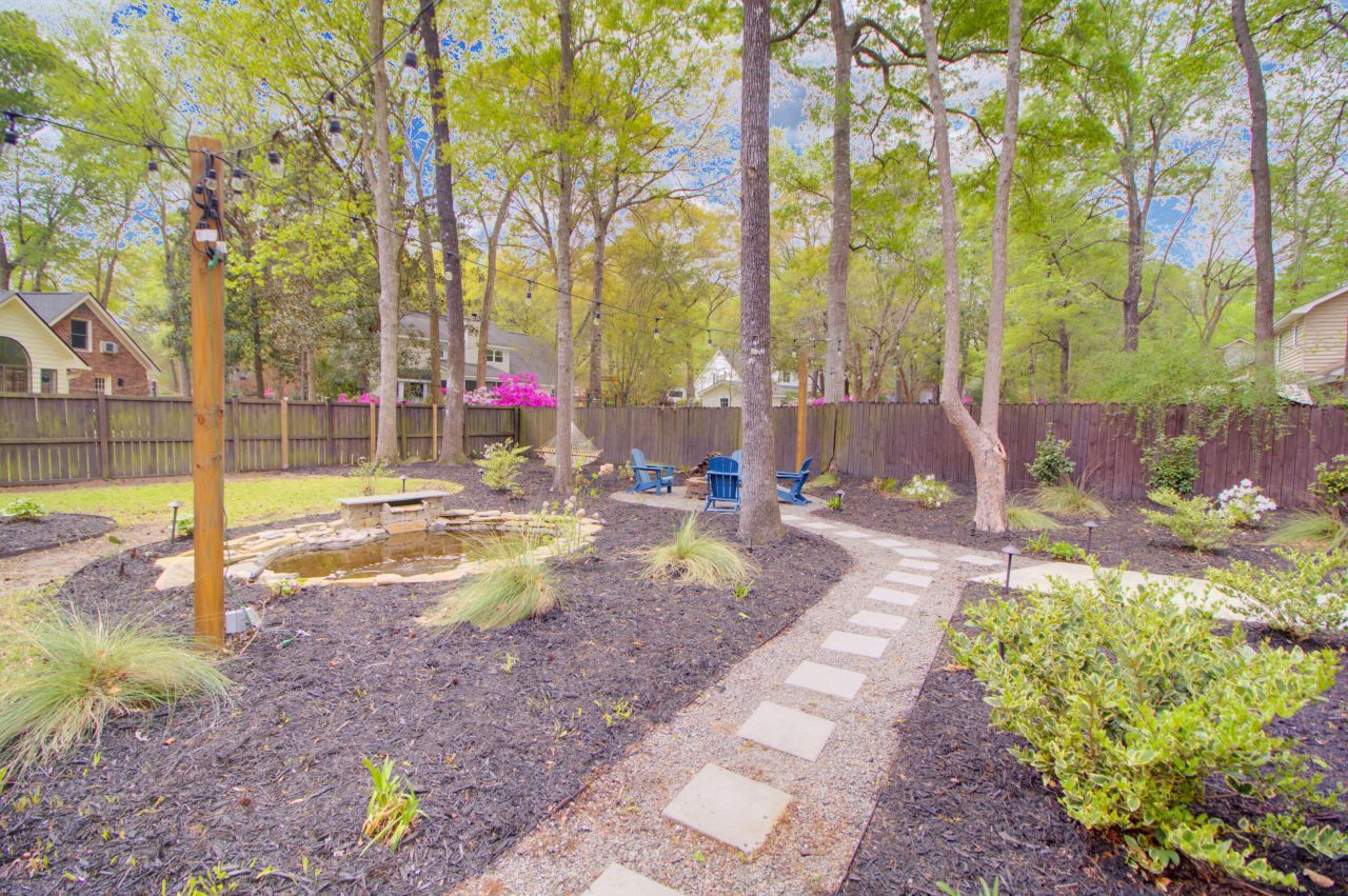 101 Huckleberry Lane Photo 30